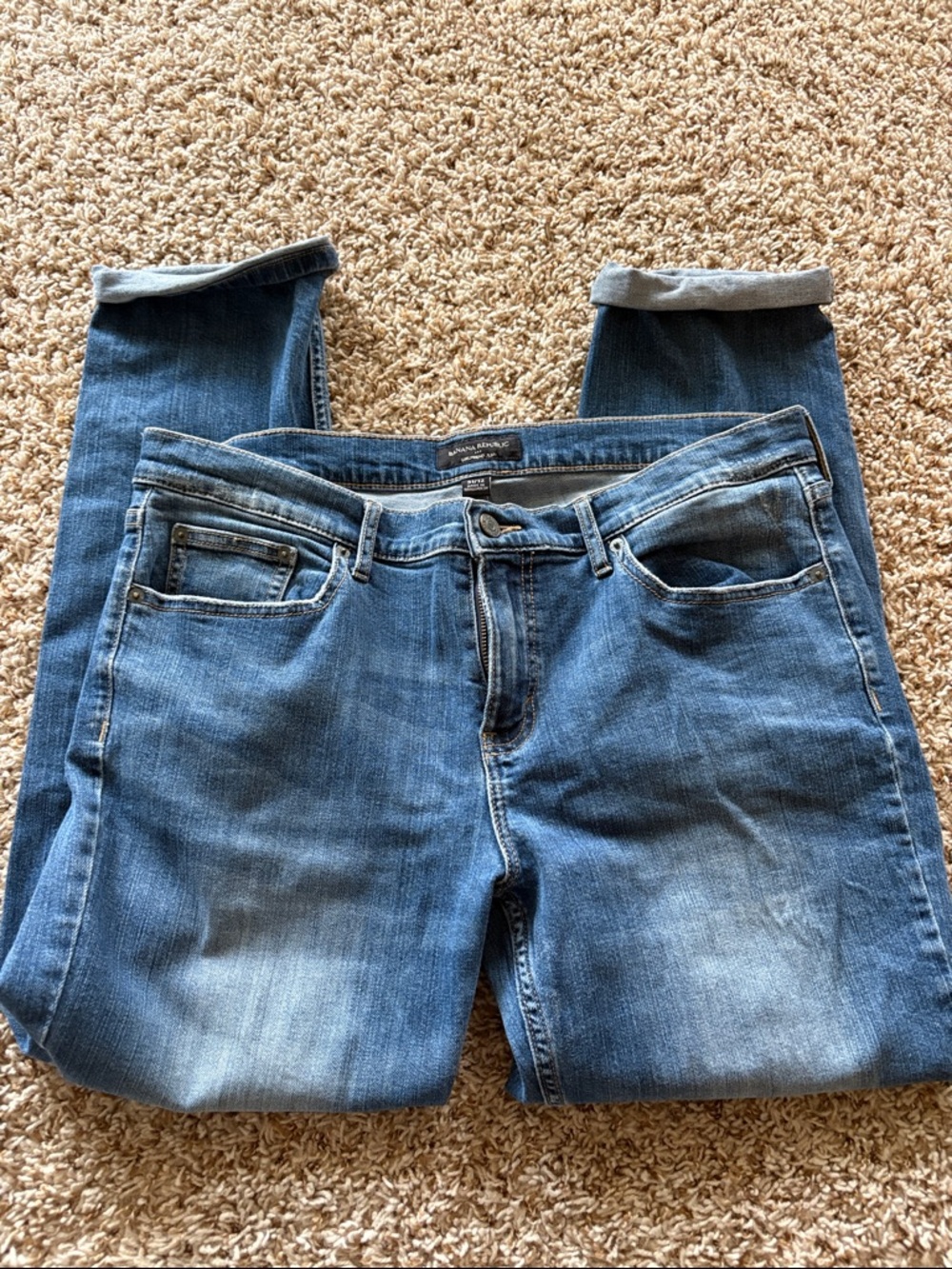 Banana Republic Jeans in Medium Blue Wash